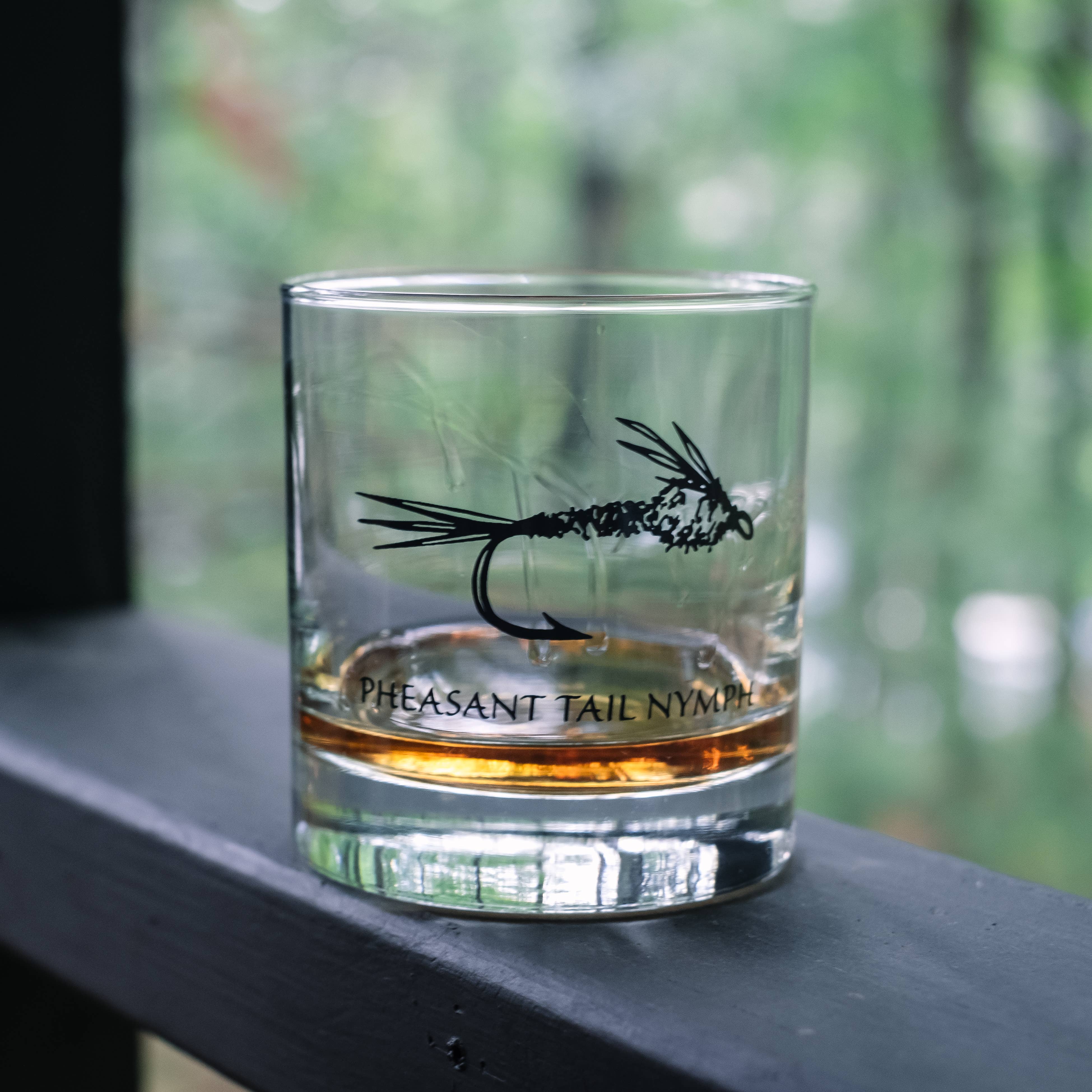 Vital Industries - Fly Fishing Rocks Glass