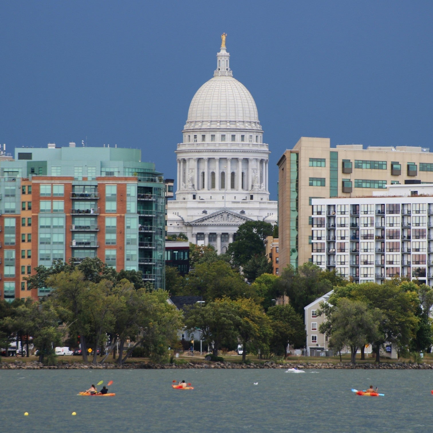 Best Places to Paddle Board in Madison