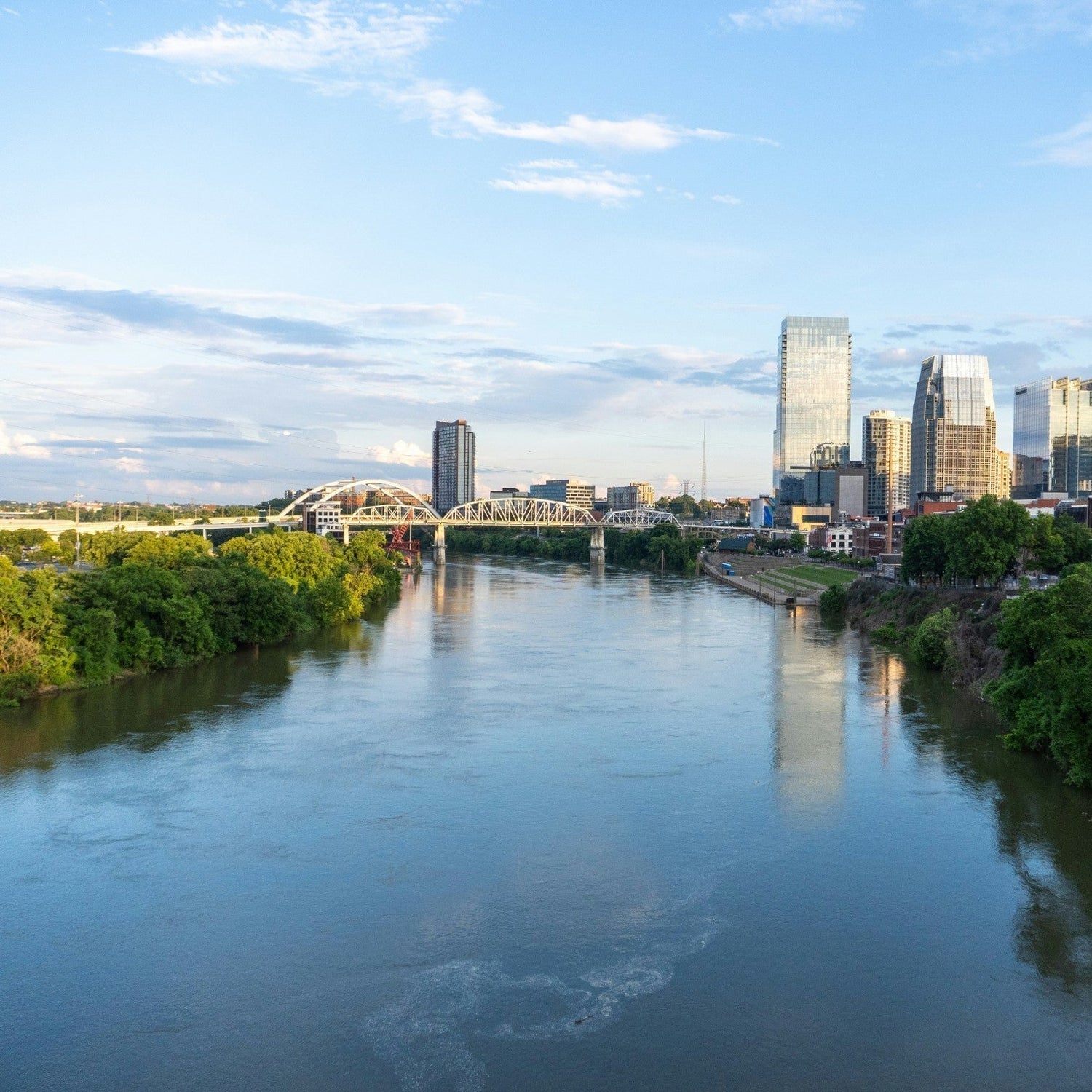 Best Places to Paddle Board in Nashville